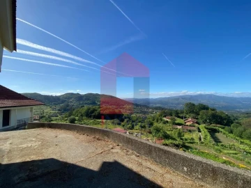 Moradia T4 para Venda em Azias
