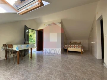 Moradia T4 para Venda em Azias
