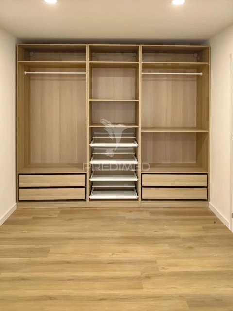 Apartamento T3 para Venda em Delães