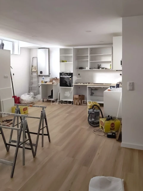 Apartamento T3 para Venda em Delães