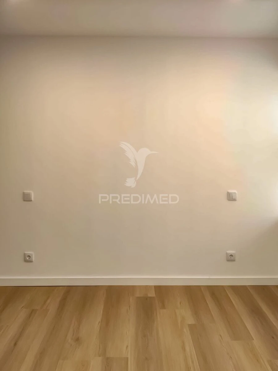 Apartamento T3 para Venda em Delães Foto 16
