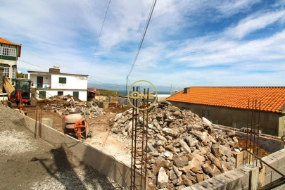 Moradia T3 para Venda em Caniço