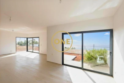 Moradia T3 para Venda em Camara de Lobos