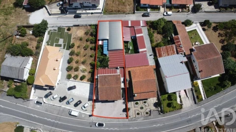 Moradia T3 para Venda em Oiã