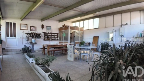 Moradia T3 para Venda em Oiã