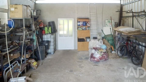 Moradia T3 para Venda em Oiã