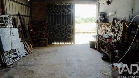Moradia T3 para Venda em Oiã