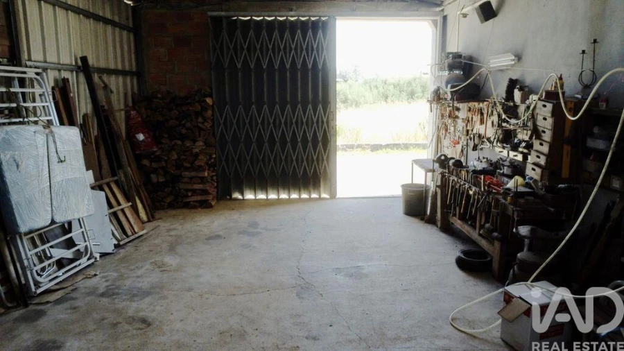 Moradia T3 para Venda em Oiã Foto 31