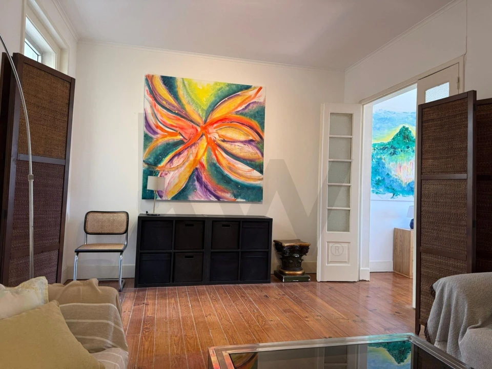 Apartamento T5 para Arrendamento em Campo de Ourique Foto 3