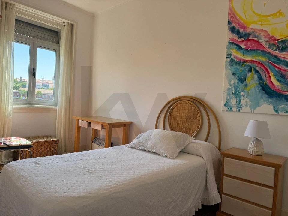 Apartamento T5 para Arrendamento em Campo de Ourique Foto 8