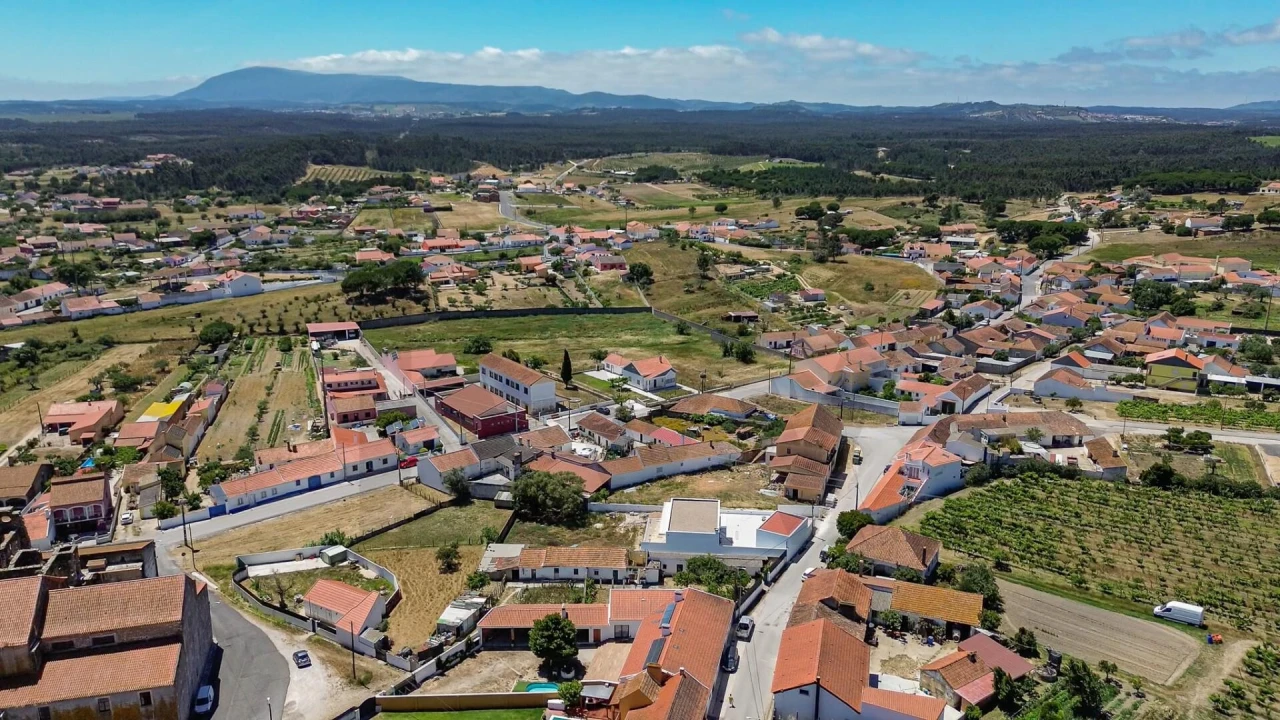 Moradia T2 para Venda em Manique do Intendente, Vila Nova de São Pedro e Maçussa Foto 22