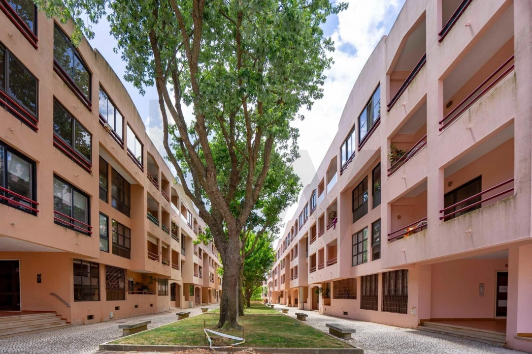 Apartamento T3 para Venda em Cascais e Estoril Foto 41