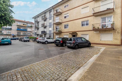 Apartamento T3 para Venda em Ermesinde