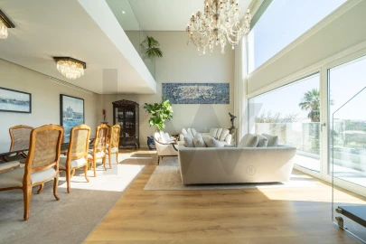 Apartamento T4 para Venda em Porto Salvo
