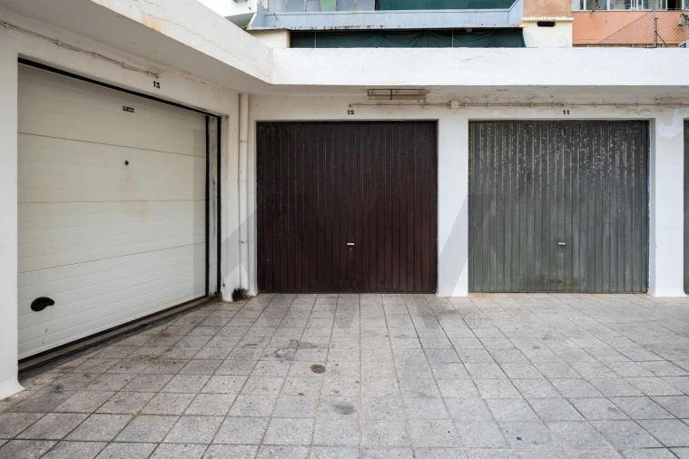 Apartamento T3 para Arrendamento em Faro (Sé e São Pedro) Foto 24