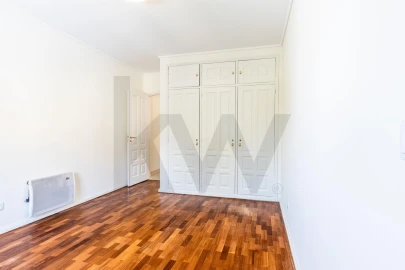 Apartamento T3 para Arrendamento em Cascais e Estoril