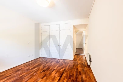 Apartamento T3 para Arrendamento em Cascais e Estoril