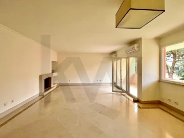 Apartamento T3 para Arrendamento em Cascais e Estoril