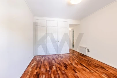 Apartamento T3 para Arrendamento em Cascais e Estoril