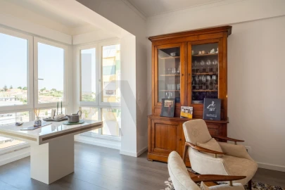 Apartamento T2 para Venda em Penha de França