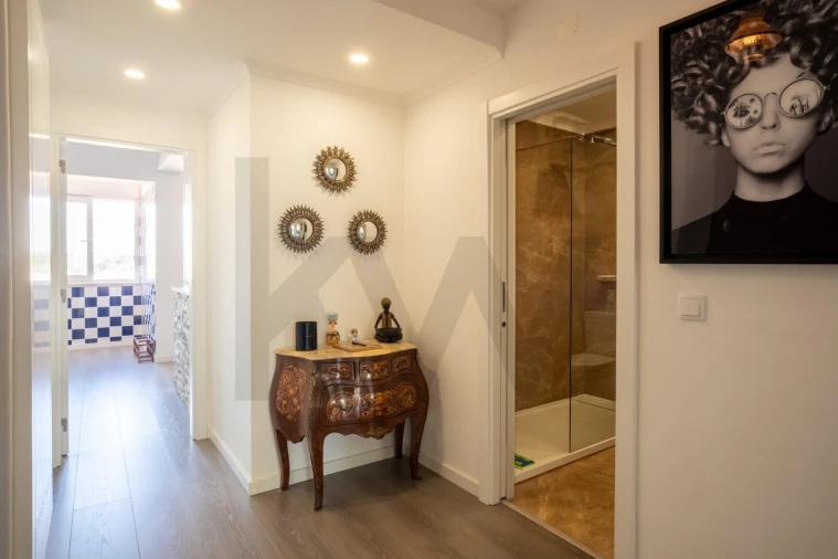 Apartamento T2 para Venda em Penha de França Foto 9