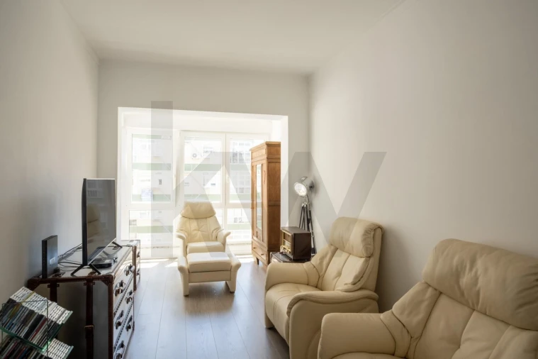 Apartamento T2 para Venda em Penha de França Foto 12