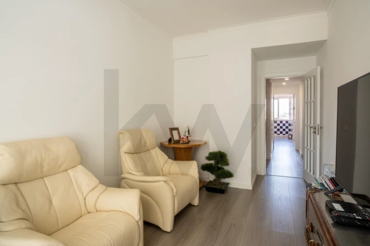 Apartamento T2 para Venda em Penha de França Foto 13