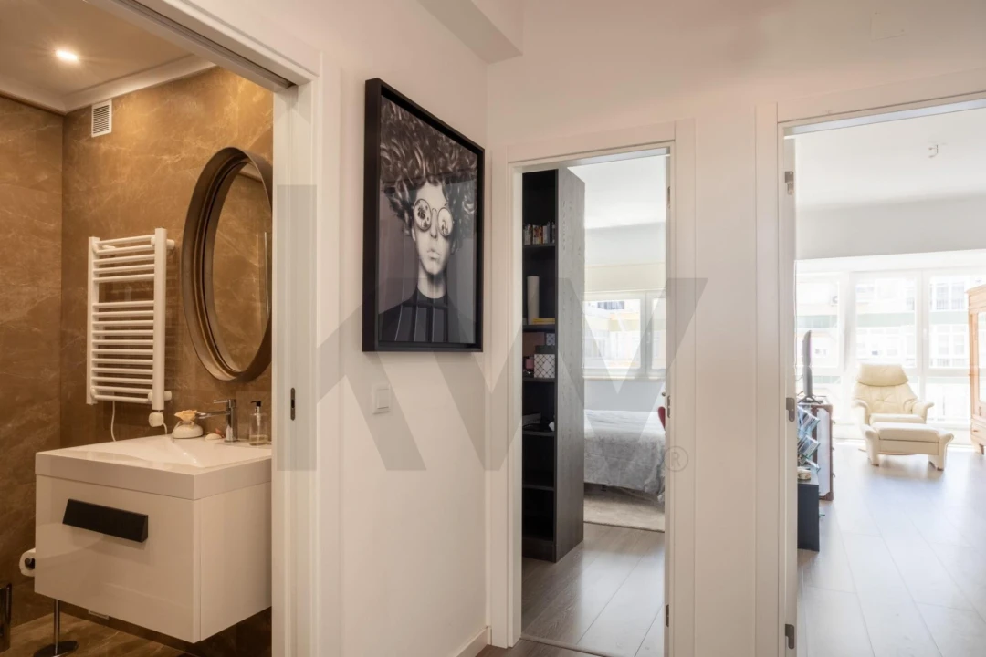 Apartamento T2 para Venda em Penha de França Foto 8