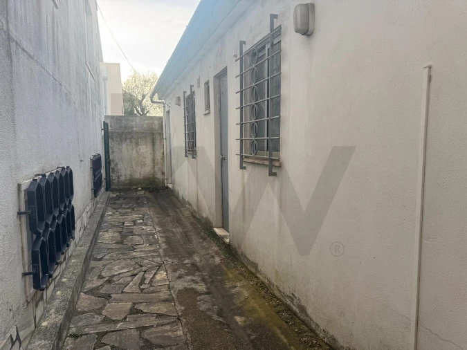 Prédio para Venda em São Domingos de Rana Foto 42