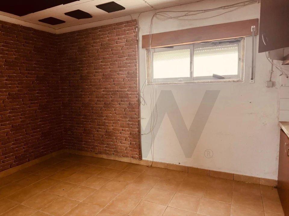 Prédio para Venda em São Domingos de Rana Foto 47