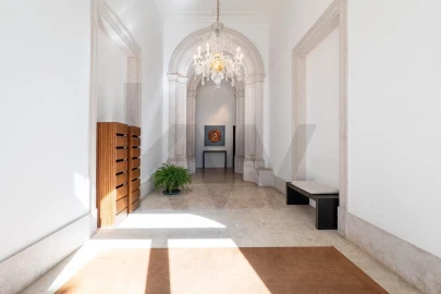 Apartamento T4 para Venda em Santa Maria Maior