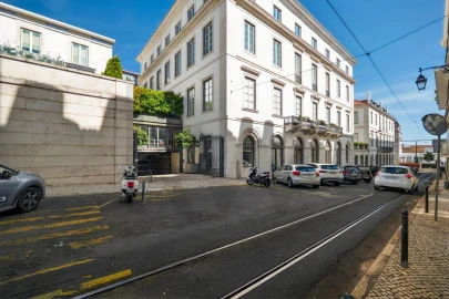 Apartamento T4 para Venda em Santa Maria Maior