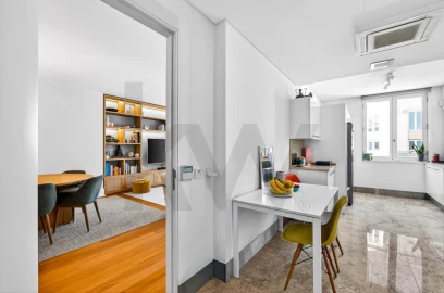 Apartamento T4 para Venda em Santa Maria Maior