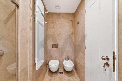Apartamento T4 para Venda em Santa Maria Maior