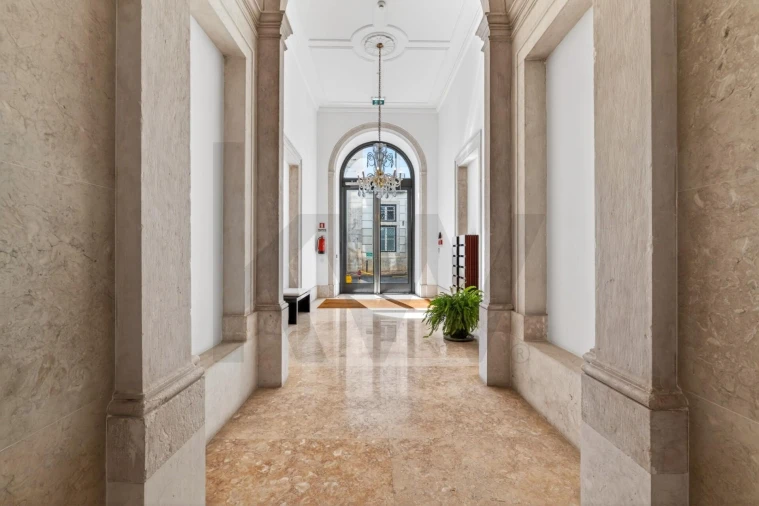 Apartamento T4 para Venda em Santa Maria Maior Foto 2