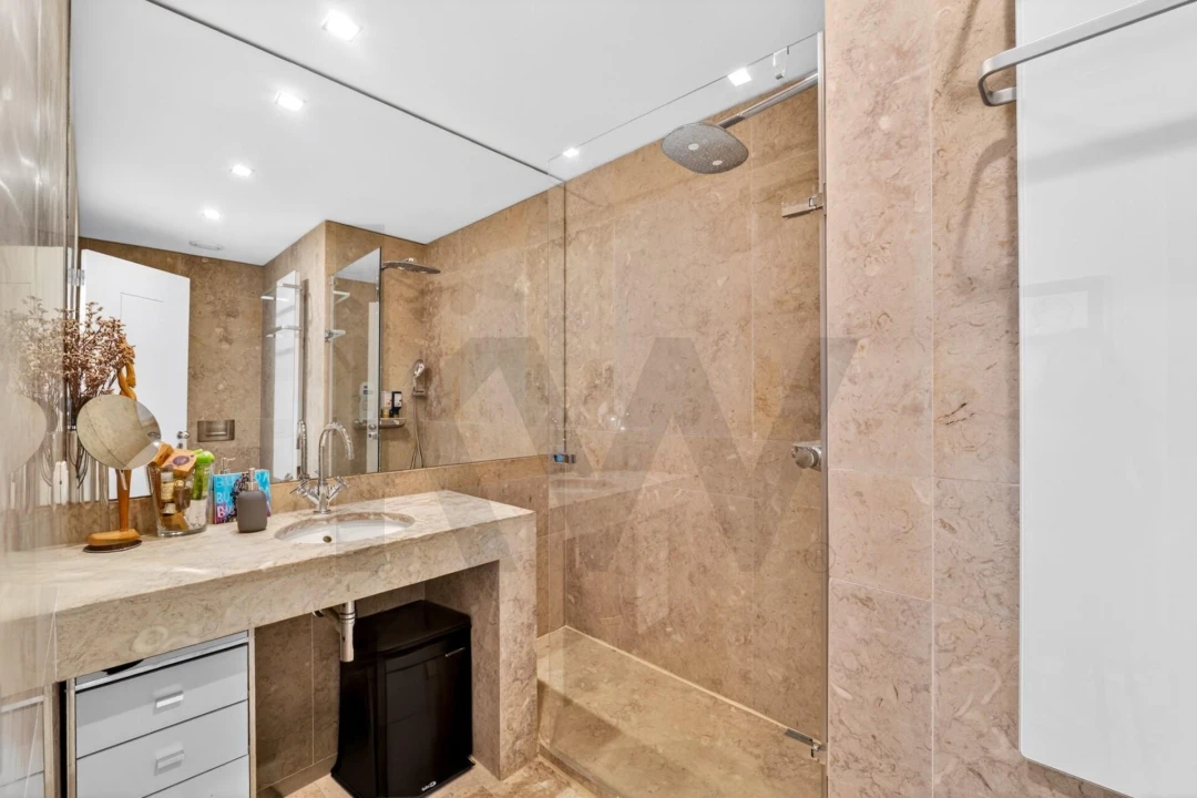 Apartamento T4 para Venda em Santa Maria Maior Foto 25