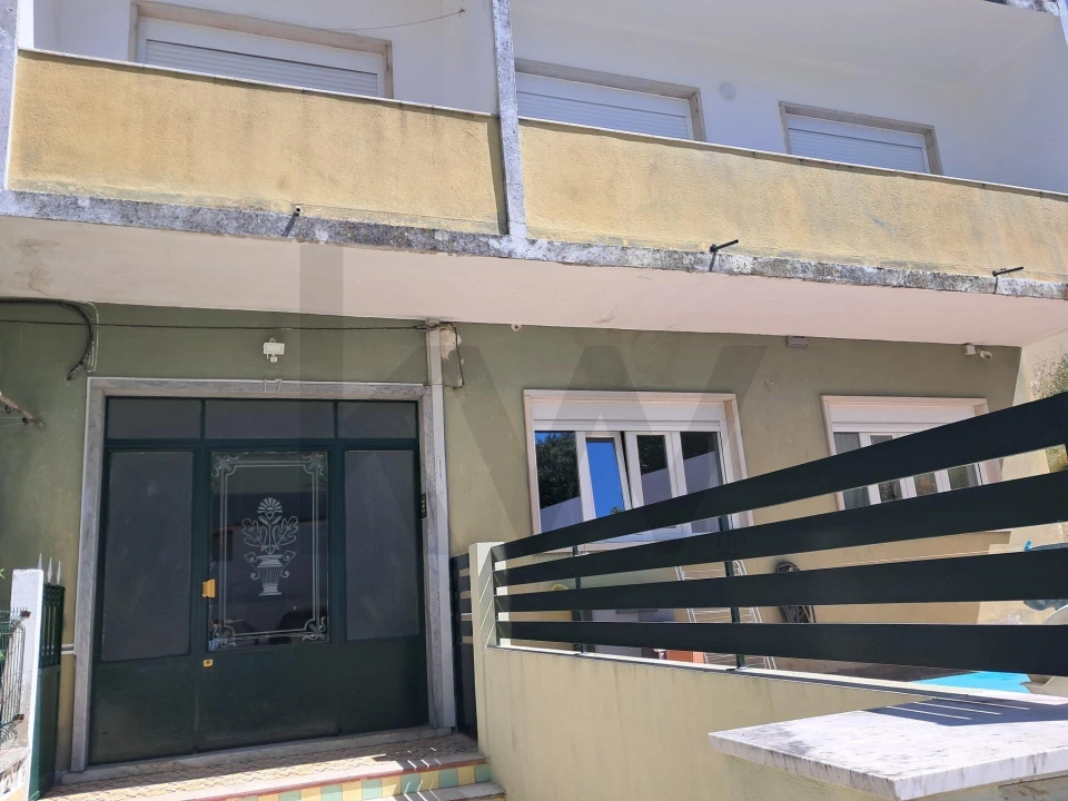 Apartamento T3 para Arrendamento em Caparica e Trafaria Foto 18