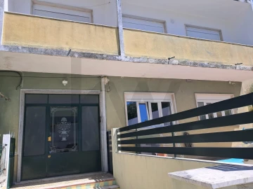 Apartamento T3 para Arrendamento em Caparica e Trafaria