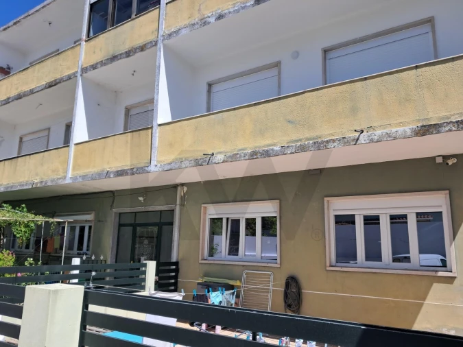 Apartamento T3 para Arrendamento em Caparica e Trafaria Foto 15