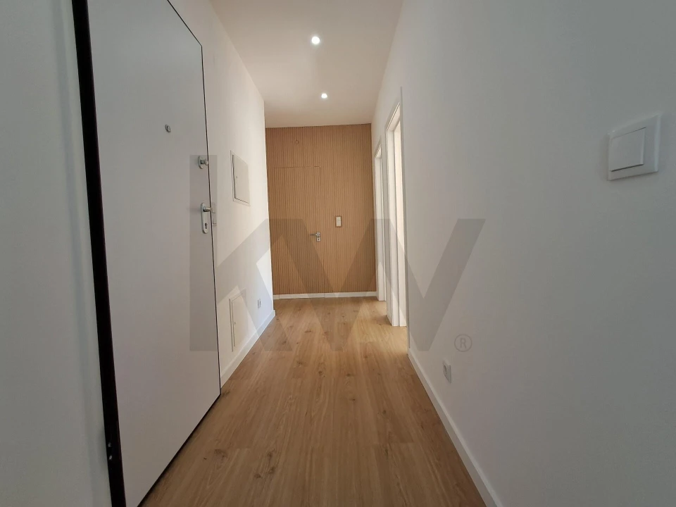 Apartamento T3 para Arrendamento em Caparica e Trafaria Foto 12