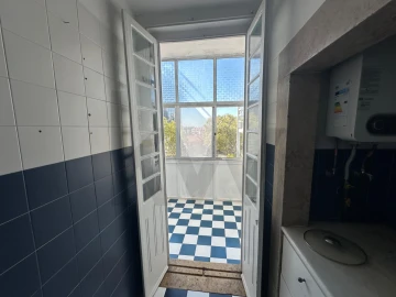 Apartamento T4 para Venda em Campolide