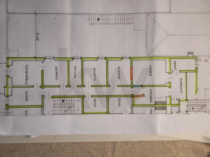 Apartamento T4 para Venda em Campolide Foto 23