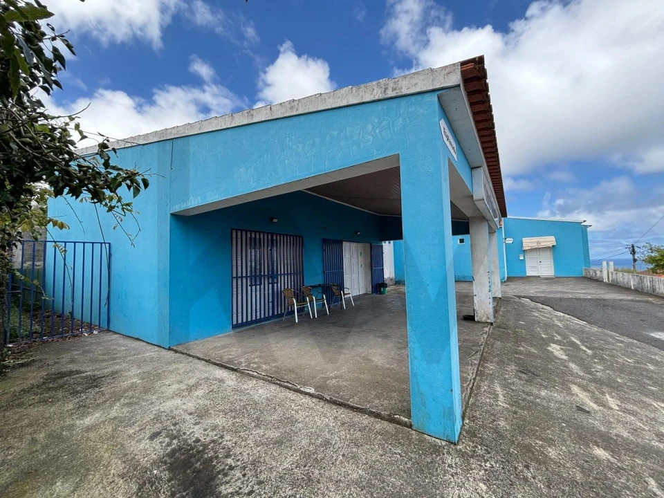 Negócio para Venda em Capelas Foto 11