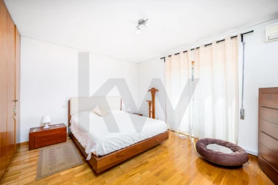 Apartamento T2 para Venda em Ramalde