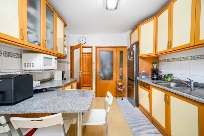 Apartamento T2 para Venda em Ramalde