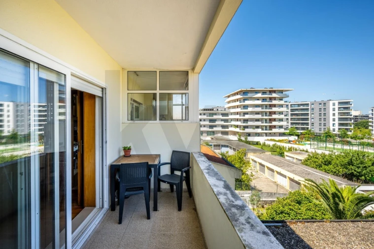 Apartamento T2 para Venda em Ramalde Foto 26