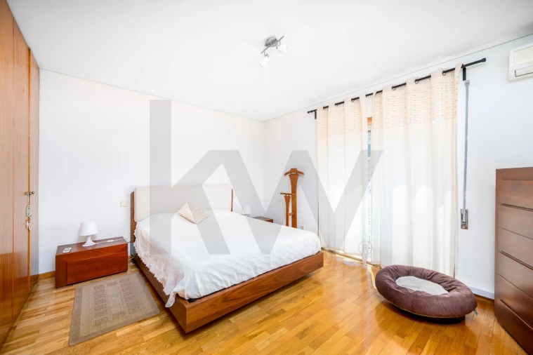 Apartamento T2 para Venda em Ramalde Foto 10