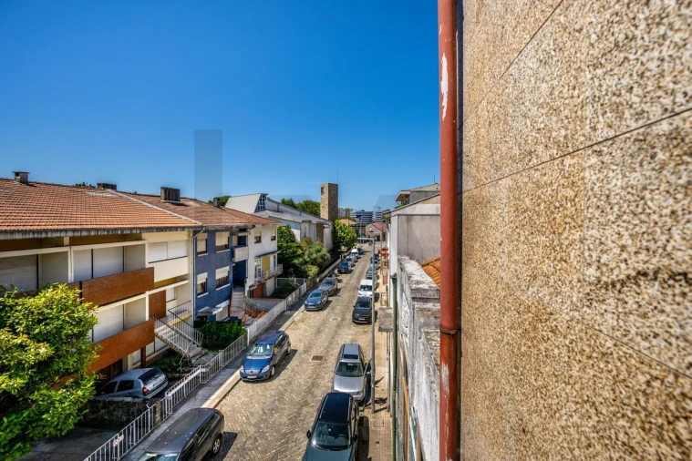 Apartamento T2 para Venda em Ramalde Foto 25