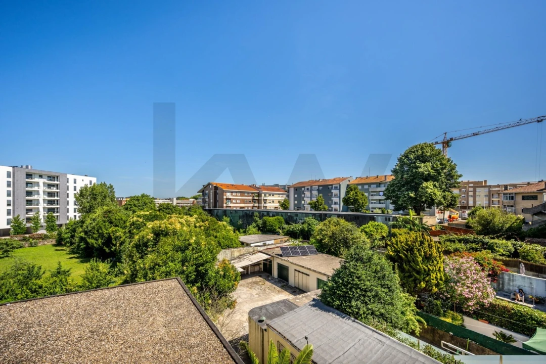 Apartamento T2 para Venda em Ramalde Foto 18