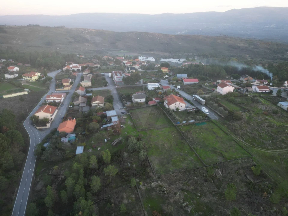 Terreno para Venda em Tavares (Chãs, Várzea e Travanca) Foto 10